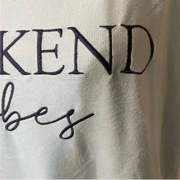 ✨🆕💖🌊SIMPLY SOUTHERN‎ WEEKEND VIBES TIE DYE CREW NECK SHIRT🌊💖 - Picture 6 of 13